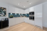 Images for Emerald gardens Westferry Road, London, E14 3AN