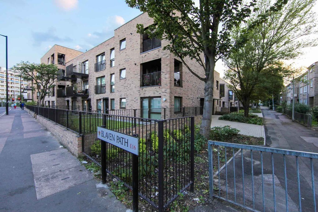 Images for Cristie Court 39 Tyas Road London E16 4JL EAID:3f40363ad7e221028e9eb5ef1708ea31 BID:1