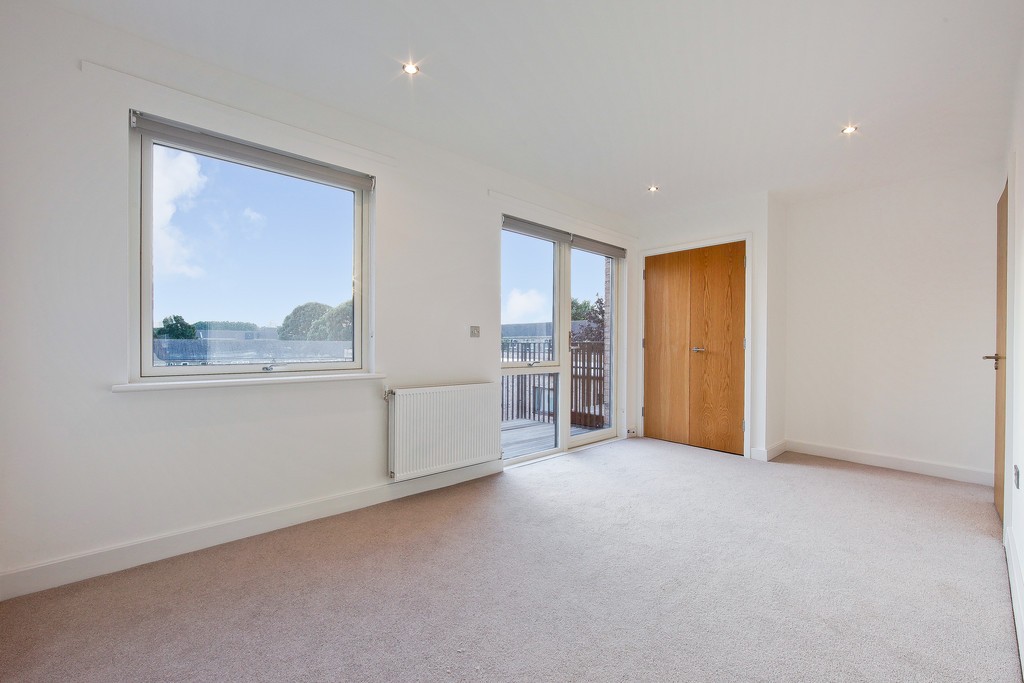 Images for Cristie Court 39 Tyas Road London E16 4JL EAID:3f40363ad7e221028e9eb5ef1708ea31 BID:1