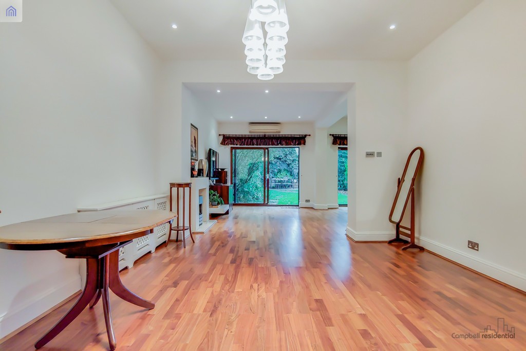 Images for Templars Avenue London NW11 0NX EAID:3f40363ad7e221028e9eb5ef1708ea31 BID:1