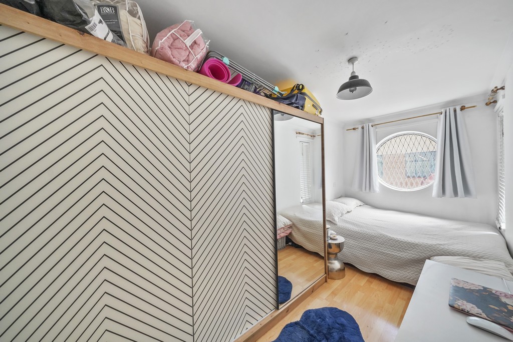 Images for 129 Back Church Lane London E1 EAID:3f40363ad7e221028e9eb5ef1708ea31 BID:1