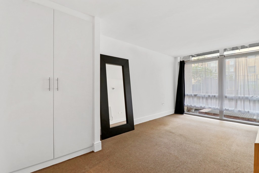 Images for Turner House Cassilis Road London E14 9JL EAID:3f40363ad7e221028e9eb5ef1708ea31 BID:1