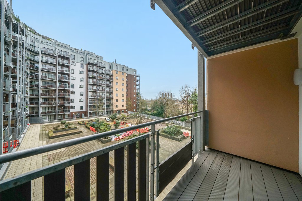 Images for Seren Park Gardens Restell Close London SE3 7RP EAID:3f40363ad7e221028e9eb5ef1708ea31 BID:1