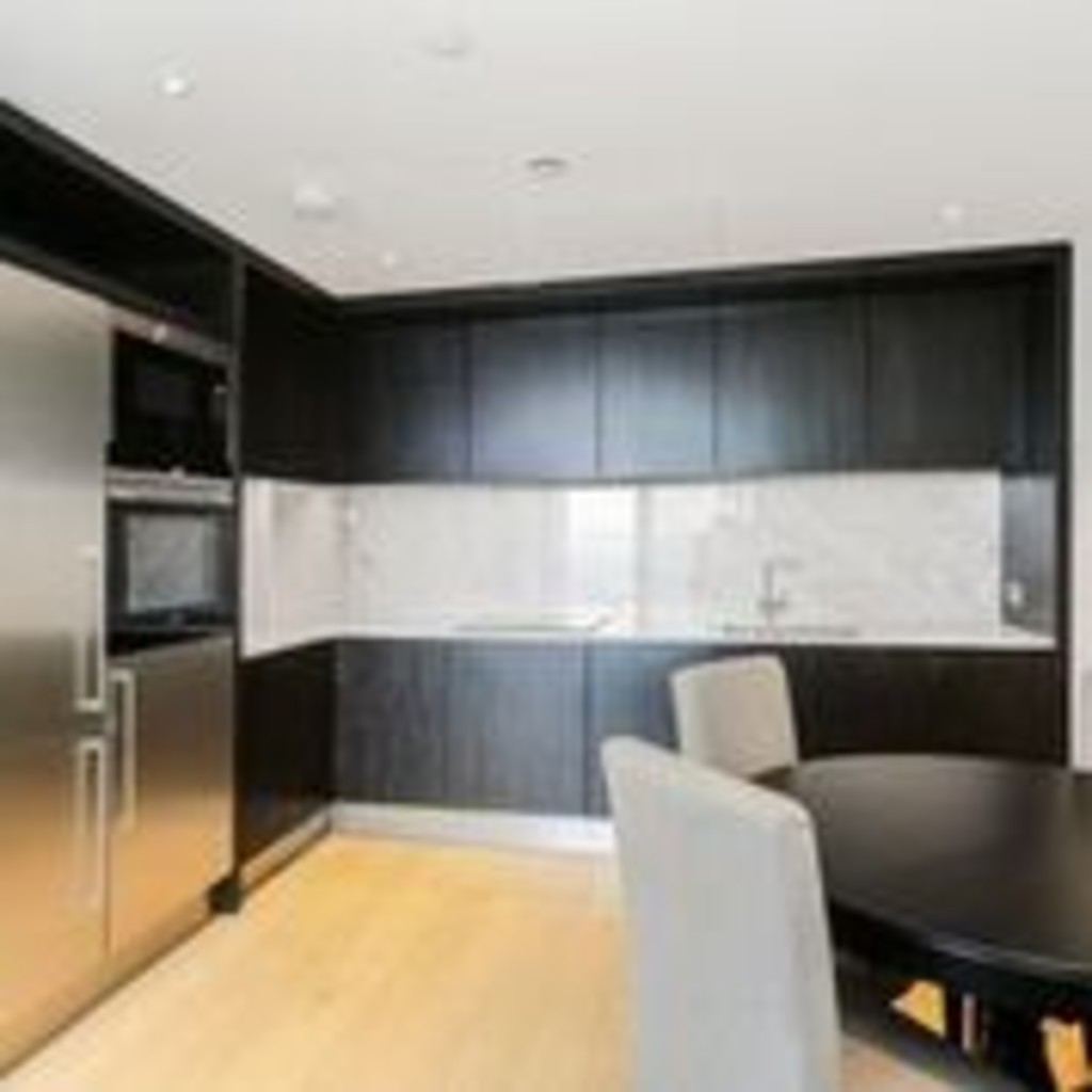 Images for CHARRINGTON TOWER BISCAYNE AVE E14 9BF EAID:3f40363ad7e221028e9eb5ef1708ea31 BID:1