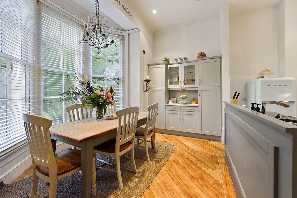 Images for Beech House Rayleigh Road Brentwood Essex CM13 EAID:3f40363ad7e221028e9eb5ef1708ea31 BID:1