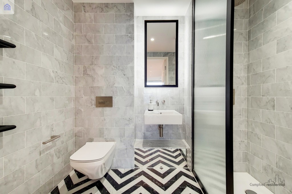 Images for BAGSHAW BUILDING WARDS PLACE E14 9DU EAID:3f40363ad7e221028e9eb5ef1708ea31 BID:1