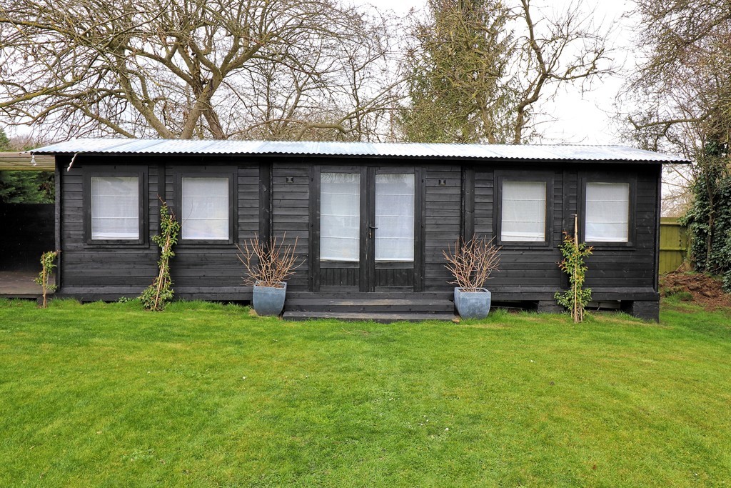 Images for Chelmsford Road Hatfield Heath Bishops Stortford CM22 7BD EAID:3f40363ad7e221028e9eb5ef1708ea31 BID:1