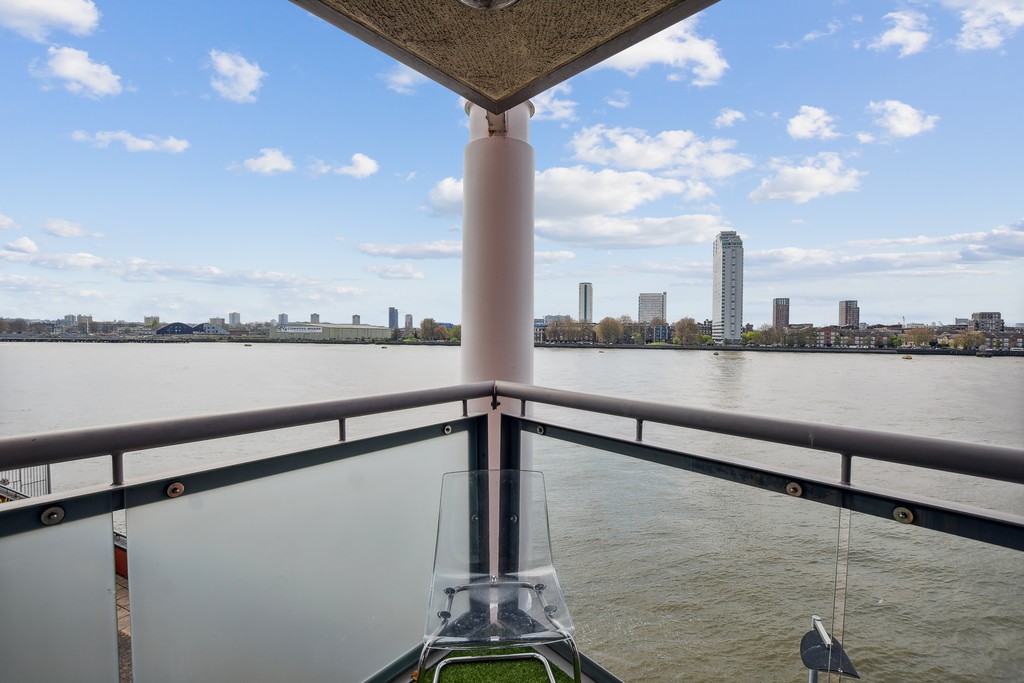 Images for Orion Point Crews Street London E14 3TU EAID:3f40363ad7e221028e9eb5ef1708ea31 BID:1